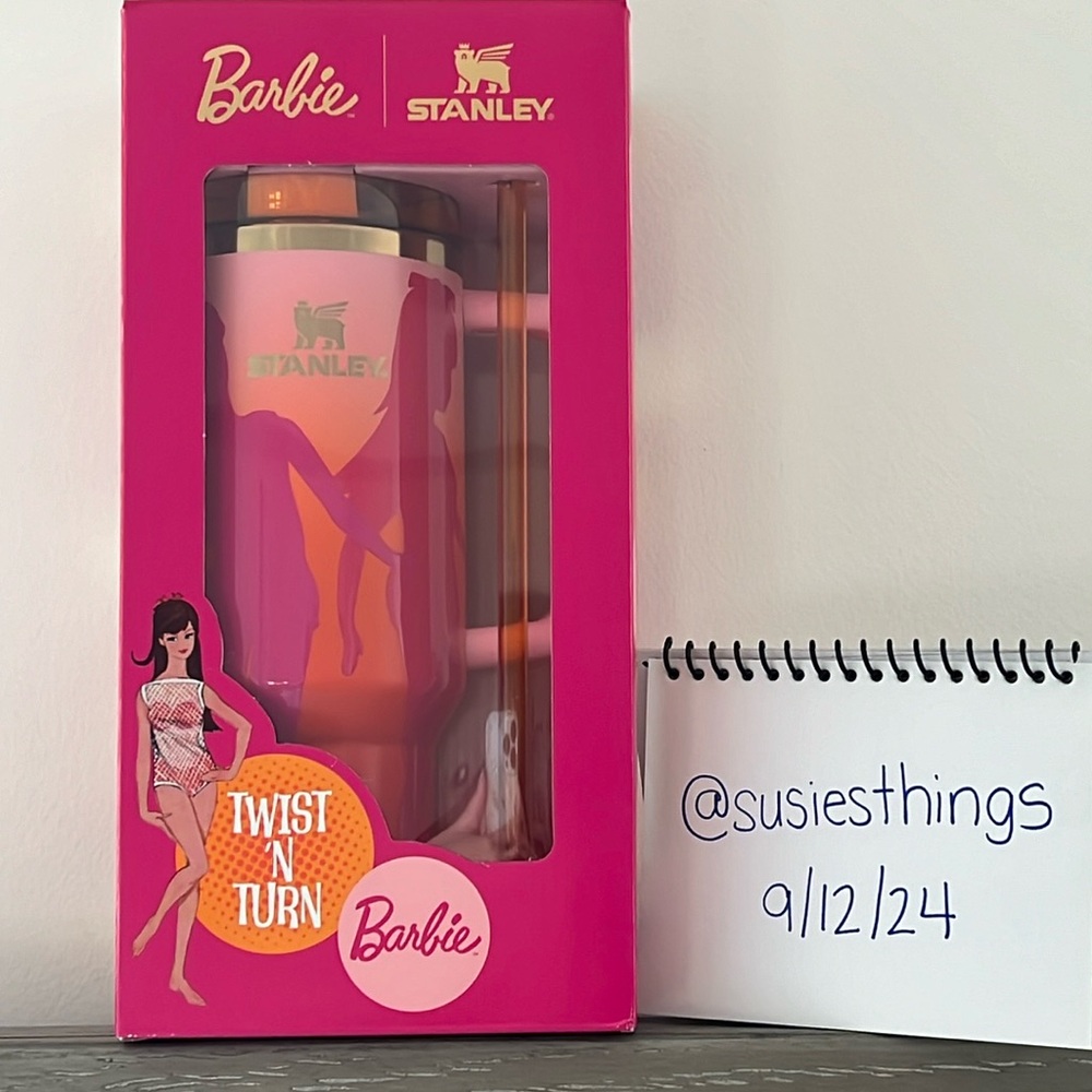 NEW Stanley BARBIE '60S TWIST 'N TURN
40 OZ QUENCHER - Picture 2 of 16